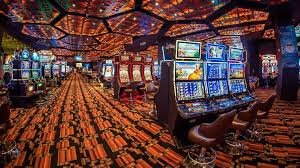 Spadegaming game lobby showing available titles and bet ranges